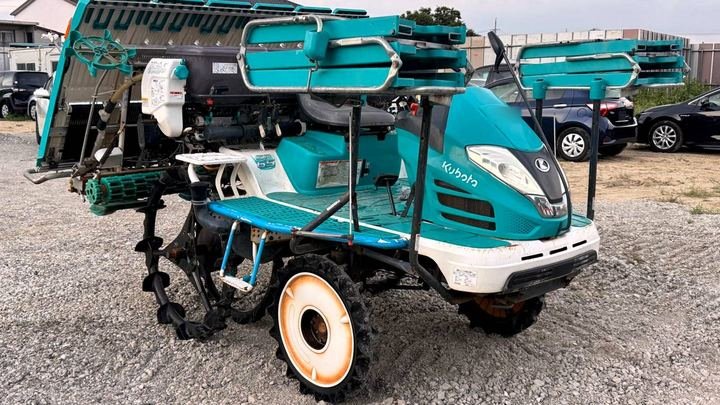 Kubota ZP65 rice transplanter