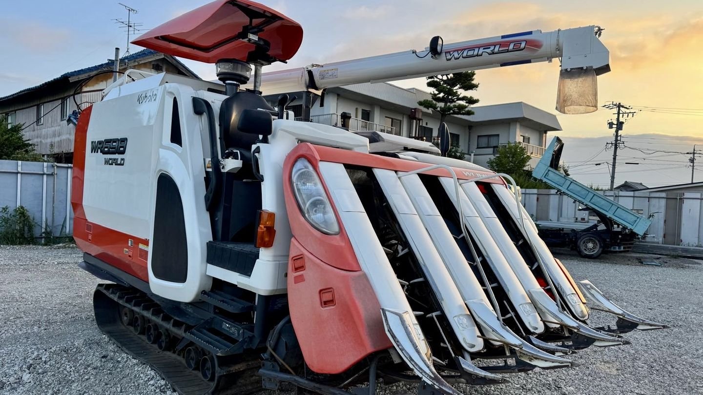 Used Kubota WR698 World combine harvester, front-left view